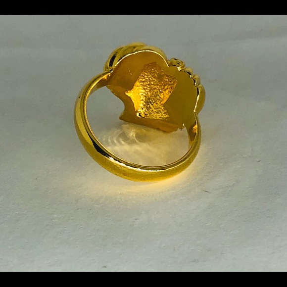 Puffy Heart Gold tone Rhinestones sz 7 Ring Vtg - Picture 2 of 3